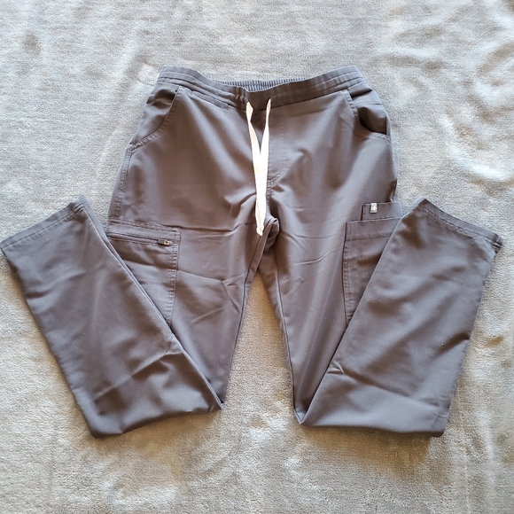 ⛑Figs Charcoal Set (Casma+Yola)⛑ - Picture 8 of 12